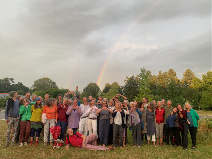 Liebe*n ist politisch – das Sommercamp im ZEGG 2024